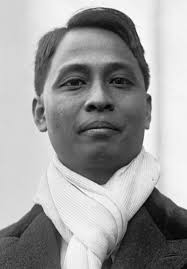 FAMOUS FILIPINOS BORN IN NOVEMBER Part 5 NOVEMBER 18 * Maximo Inocencio  (1833) Cavite City Maximo Franco Inocencio (died September 12, 1896 in  Cavite City), a contractor, ship-builder, lumberman and one of