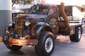The Welderup International Kb Ditch Digger Truck Was A Big Brown Hit At Sema 2015 Rat Rods Truck Diesel Trucks Vintage Trucks
