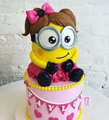 The following minions cake designs are officially selected by best cake design team, which looks stunning and can be made during ceremonial occasions, such as weddings, anniversaries, and. Bcakeny