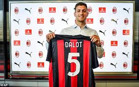 diˈoɡu dɐˈlo — дио́гу дало́; Ac Milan Keen To Make Diogo Dalot S Loan Move Permanent Daily Mail Online
