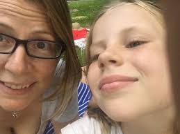 Julia Rix's Instagram, Twitter & Facebook