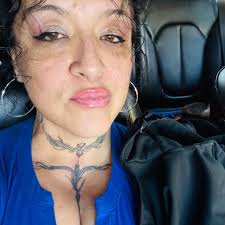 What are good beauty salons in Laramie?