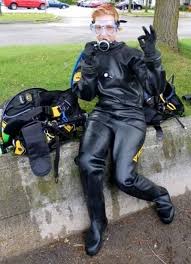 Pin By Pit On Scuba Diver Art Scuba Scuba Girl Diving