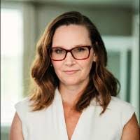 Emily Mccraw's Instagram, Twitter & Facebook