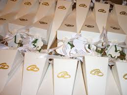 Gäste, die besonders gut zusammenpassen, sitzen an einem tisch und. Tischkarten Hochzeit Basteln Elegant Tischkarten Hochzeit Selber Drucken Genial Tischkarten Selber Machen Lecrachin Net