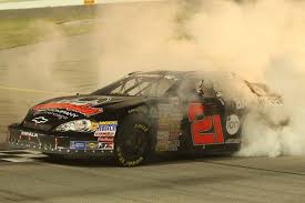 Schedule daytona 45 bristol 100 martinsville 100 darlington 50 richmond 75 charlotte/all star 35 charlotte 70 talledega 30 daytona 45 1 week off indionapolis 50 watkins glen 25 martinsville 100. Self Takes Nascar K N Pro Series Win At Iowa The Spokesman Review