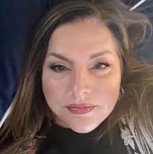 Vince Scott Such an incredible singer!! 😊