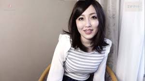 伊東ちなみ しなやかなボディの隠された魅力-彼女の美しさに驚嘆