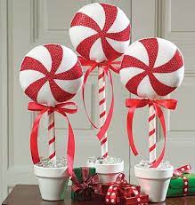 Joy bang christmas candy banner peppermint candy garland banner christmas candy cutouts decorations for xmas holiday candy land theme classroom home decorations. 54 Brilliant Diy Christmas Centerpieces Ideas You Should Try Candy Christmas Decorations Peppermint Christmas Christmas Diy