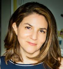 Elizabeth Michaelson's Instagram, Twitter & Facebook