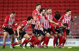 Free kick for lincoln city in their own half. 83bbsl8oey71ym