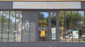 1766 références neuves et occasion disponibles pour pas cher sur rakuten ce vendredi 26 mars. Mdb La Maison Du Velo