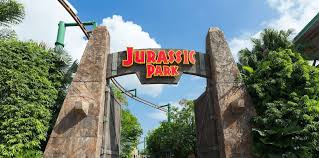 Sam neil plays alan grant, a paleontologist, who is invited by john hammond (richard attenborough) to visit his new amusement park, jurassic park. 10 Verruckte Geheimnisse Rund Um Den Klassiker Jurassic Park