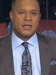 MorganSpector and #RebeccaHall looking 🔥 in florals at the #MetGala!...