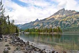 15 Best Lakes In Wyoming The Crazy Tourist Wyoming Wyoming County Lake