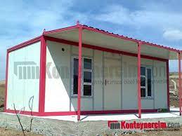 Sandviç panellerden evlerin yapımı, bu tip iki malzemenin gerekli olduğunu düşündürmektedir. 3x7m Iki Odali Mutfak Tuvalet Dus Verandali Konteyner Ev Sandvic Panel Ev134 Konteynercim