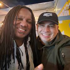 Super dope art show last night.. I got to hang with some of my favorite  people... big shoutout @iceberg_slick_original for bringing us all  together... From Gear to Mear.. I miss big shows