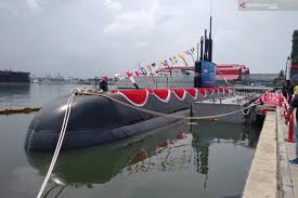 Kapal diduga hilang sekitar 60 mil dari utara bali. Kapal Selam Alugoro Tes Kemampuan Selam Di Banyuwangi Video Antara News Jawa Timur