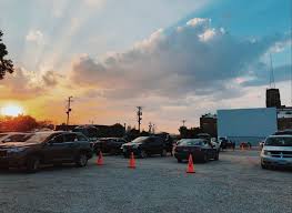 A new hope from tuesday, june 9 through monday, june 15 with two shows nightly at 8:50 p.m. Chicago Drive In Movie Theatre Chitown Movies Chicago Rex