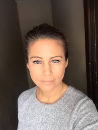 Hey there! I'm Sarah...