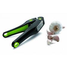 Presse Ail En Inox Manche En Plastique Ibili Ail Accessoires Cuisine Et Conservation Ail