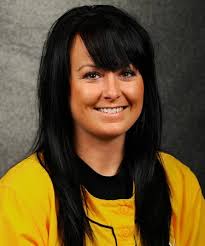 Cowgirls Edge Shockers, 2-0