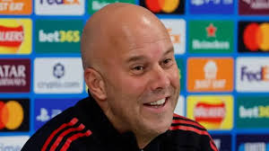 Leeds snap up striker Lee Erwin from Motherwell