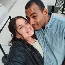 Are there cheerleading programs in Vallejo for kids?