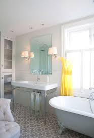 Blog Deco Nordique Une Maison Norvegienne Tout En Douceur Maison Scandinave Maison Salle De Bain Design