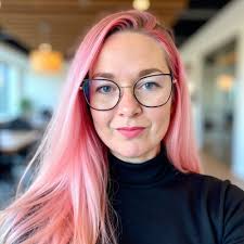 Don't miss this chance to join me in Kansas City May 16th, where I'll share  wisdom gained from the thousands of talented creatives I've had the honor  to interview over the years.