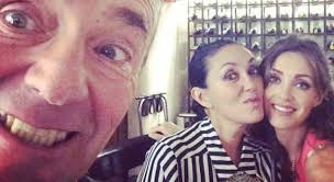 Anahí celebra cumpleaños de su papá!