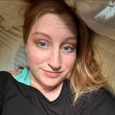 Holly Picard's Instagram, Twitter & Facebook