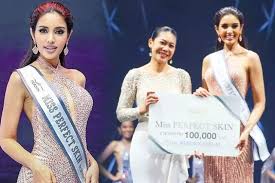 The candidates took turns onstage wearing pink or yellow bikinis, as the preliminary judges scored them on their stage. Miss Universe Thailand 2020 Preliminary Competition Held