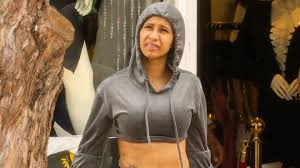 8 818 415 · обсуждают: Jogging Look Ungeschminkt Das Ist Wirklich Cardi B Promiflash De