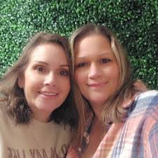 FUN IDEA FOR EASTER  http://pretendpartyandplay.blogspot.com/2010/02/lollypop-party.html