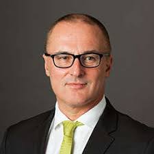 Helmut Schuster's Instagram, Twitter & Facebook