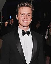 Michael jibson portrayed king george iii as a member of the west end production cast of hamilton. Jonathan Groff Wikipedia