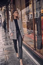 Mettiti comoda e goditi tutta la moda vista durante il fashion month con le è un film noir lunghissimo la sfilza di look e outfit della moda donna che racconta il prossimo autunno inverno. Moda Autunno 2020 La Giacca A Quadri Outfit Abbinamenti E Ispirazione Moda Giacca A Quadri Outfit