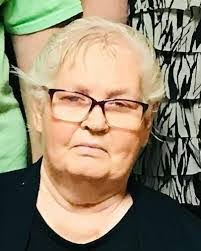 Rhonda Raynor's Instagram, Twitter & Facebook