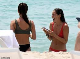 Her parents are rock stars bruce springsteen and patti scialfa. Bruce Springsteen S Daughter Jessica Is Stunning In Coral Bikini As She Soaks Up The Sun In Cannes Daily Mail Online