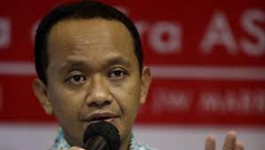 Kepala bkpm bahlil lahadalia langsung memicu polemik lantaran mengeluarkan pengumuman mempercepat pelarangan ekspor bijih nikel dua bahlil—yang kala itu baru saja bertemu dengan perwakilan dari himpunan pengusaha muda indonesia (hipmi) dan asosiasi perusahaan industri. Jadi Kepala Bkpm Bahlil Cerita Pernah Urus Izin Tak Mudah
