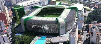 Allianz parque, conhecido popularmente como arena palestra itália ou arena palmeiras, é uma arena multiúso construída para receber espetáculos. Palmeiras Stadium Allianz Parque Sao Paulo Football Tripper