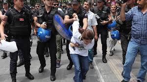 Säkerhetsläget i hela turkiet har försämrats sedan juli 2015 och flera terroristattentat har inträffat. Yttrandefriheten Hotas I Turkiet Amnesty Sverige