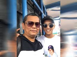 Terus mommy cari lirik dan ulang dengar lagu ni. Ku Rela Dibenci Cipta Fenomena Lebih 21 Juta Tontonan Di Youtube