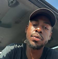 Hey, it's Brad Galli WXYZ here. The Lions trailed the Chiefs 6-3 after the  first quarter after Detroit's touchdown got called back. What are you  feeling watching this game?