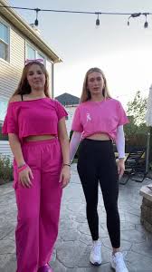 PINK OUTTTTT 😝🩷 @sydneystapp