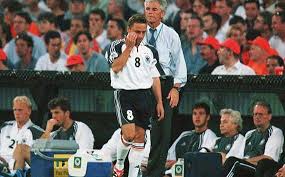 Die tabellen der gruppenphase der europameisterschaft 2000. Deutschlands Em 2000 Todesgruppe A Die Grosse Enttauschung In Bildern Goal Com