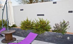 Parpaings Fissures Reparer Et Renover Un Mur De Cloture En 2020 Mur En Parpaing Parpaing Decoration Exterieur