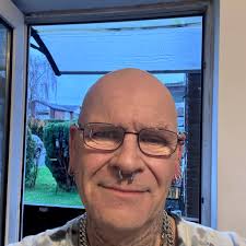 Some pics of the Kellyfield and Greenfield Court Whitfield multi storey  block biting the dust 20 years ago.