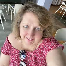 Debbie Kesterson's Instagram, Twitter & Facebook